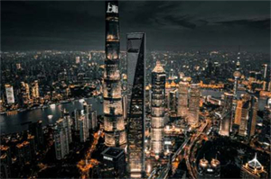 上海夜晚的奇幻旅行